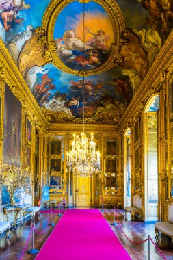 TORINO, İtalya, 12 Mart 2016: İtalya 'nın Torino şehrinde saray gerçekliğinin güzel bir koridoru.