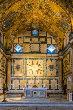FLORENCE, ITALY, 15 Mart 2016: San Giovanni Vaftizinin İçi