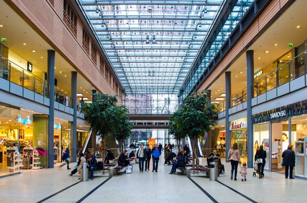 Berlin Germany March 2015 Interior Shopping Mall Potzdamer Platz Berlin — Fotografia de Stock