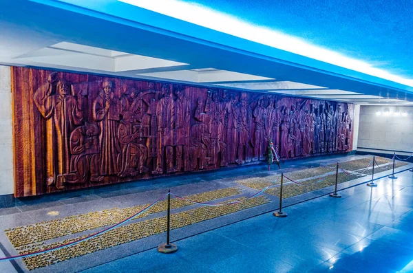 RUSE, BULGARIA, 11 AĞUSTOS 2014: Bulgaristan 'ın Rusya' daki Ulusal Kahramanlar Panteonunun İçi