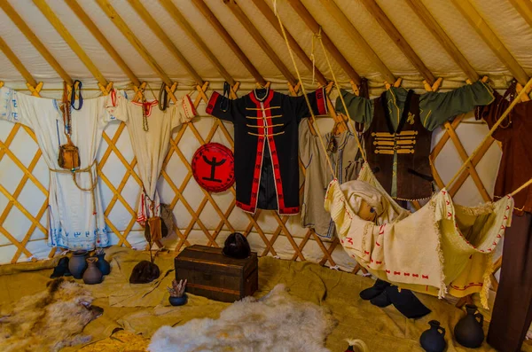 Shumen Bulgaria August 2014 Interior Reconstructed Proto Bulgarian Yurt Shumen — Stockfoto