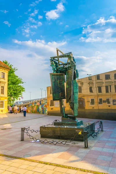Bratislava Slovakien Maj 2016 Förintelseminnesmärke Platsen För Den Tidigare Neologsynagogan — Stockfoto