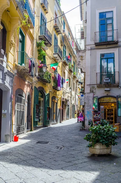 SALERNO (İtalyanca: 