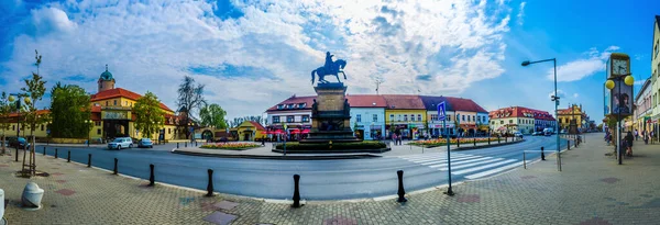 Podebrady República Checa Abril 2015 Gente Está Paseando Por Plaza — Foto de Stock