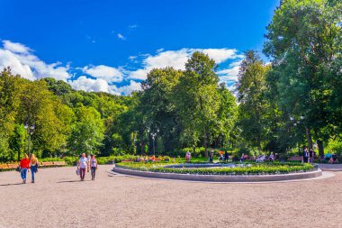 VILNIUS, LITHUANIA, 14 AĞUSTOS 2016: Bernardinu sodası - Litvanya 'nın başkenti Vilnius' ta.