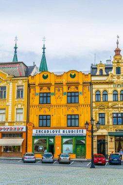 KROMERIZ, CZECH REPUBLIC, 15 Nisan 2016: Czech kentinin ana meydanı Kromeriz.