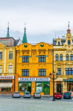 KROMERIZ, CZECH REPUBLIC, 15 Nisan 2016: Czech kentinin ana meydanı Kromeriz.