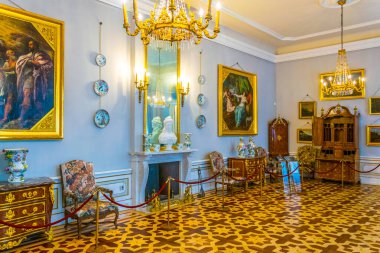 WARsaw, POLAND, AĞUSTOS 13 Ağustos 2016: Polonya 'nın Varşova kentindeki Wilanow sarayının manzarası.