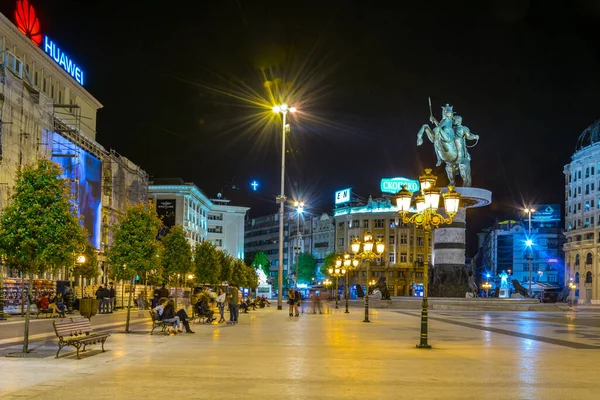Skopje Macedonia May 2016 Night View Macedonia Square Dominated Statue — Stock fotografie