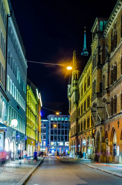 Munich Germany August 2015 Night View Illuminated Burgstrasse Street German — Stockfoto