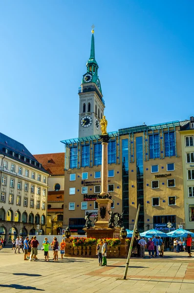 Munich Germany August 2015 Golden Statue Mary Mariensaule Marian Column — Foto de Stock