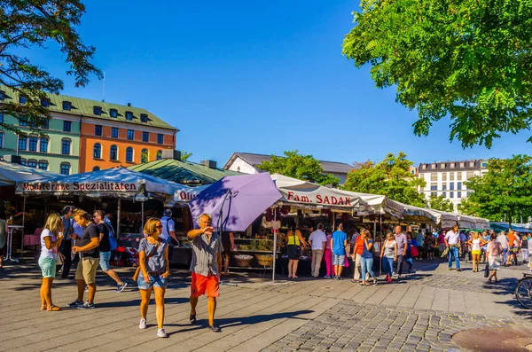 Munich Germany August People Viktualienmarkt Munich Germamy Traditional Market Takes — Photo