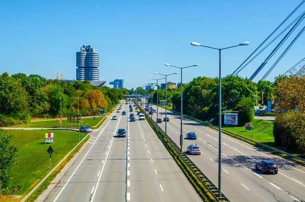 Munich Germany August 2015 Cars Driving Fast Freeway Next Olympic — Foto Stock