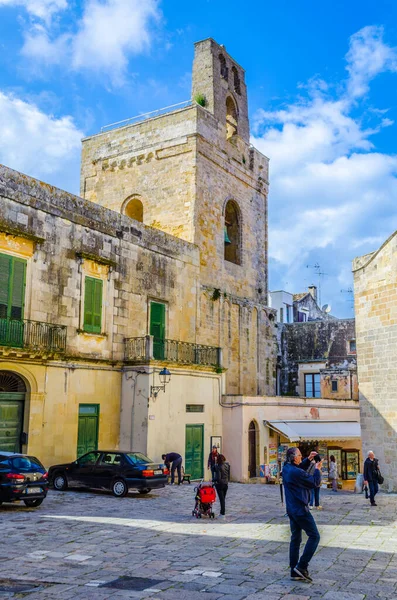 Otranto Italy May 2014 View White Narrow Street Italian City — Foto de Stock