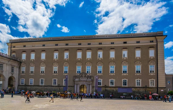 Salzburg Austria Luglio 2016 Veduta Del Famoso Residenz Building Sulla — Foto Stock