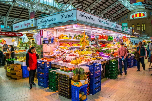 Valencia Spanien Dezember 2015 Kunden Erledigen Ihre Einkäufe Auf Dem — Stockfoto