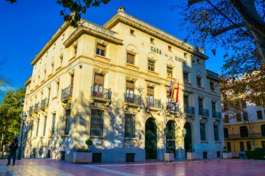 XATIVA, İspanya, 2 HAZİRAN 2016: İspanya 'nın xativa kentindeki bir belediye binasının manzarası