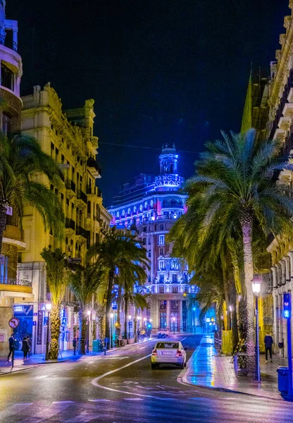 Валенсія Іспанія Грудня 2015 Року Люди Прогулюються Вузькою Вулицею Старому — стокове фото