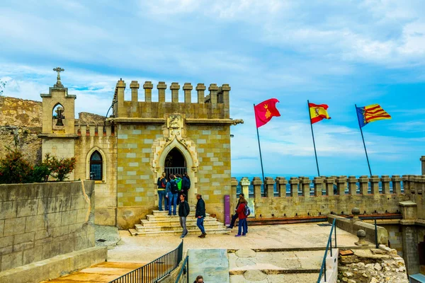 XATIVA, İspanya, 2 HAZİRAN 2016: İspanya 'daki xativa kalesinin iç kısmının görünümü