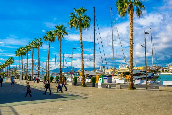 Malaga Spain January 2016 People Walking Promenade Surrounded Marina Port — Foto de Stock