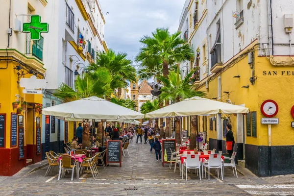 Cadiz Spain January 2016 People Enjoying Lunch Calle Virgen Spanish — Fotografia de Stock