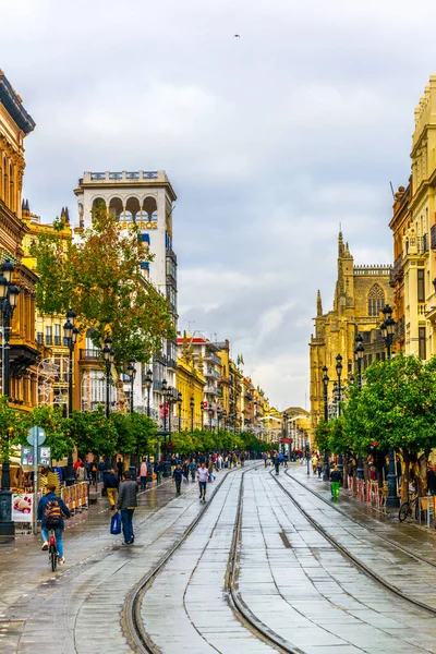 Sevilla España Enero 2016 Gente Está Paseando Por Avenida Constitucion —  Fotos de Stock