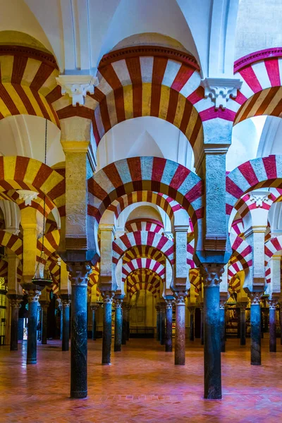 Cordoba Spain January 2016 Arches Pillars Mezquita Cathedral Cordoba Spain — Zdjęcie stockowe