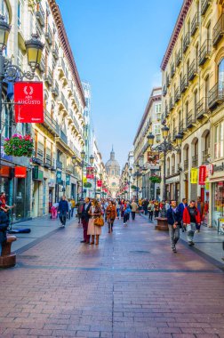 ZARAGOZA, SPAIN,NOVEMBER 1,2014: People are strolling through calle de alfonso I in Zaragoza, Spain
