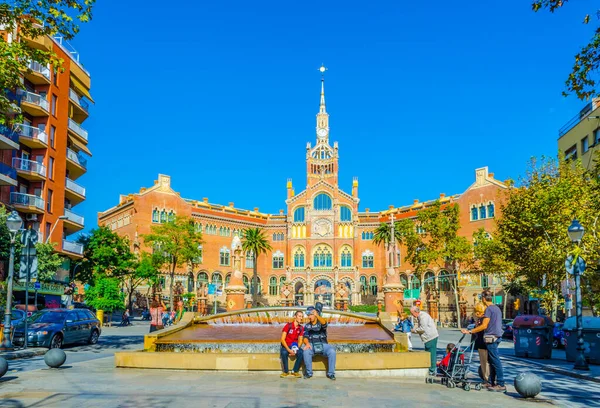 Barcelona Spain October 2014 View Street Leading Former Hospital Santa —  Fotos de Stock