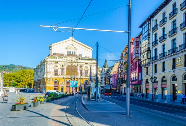 BILBAO, İspanya, 29 Ekim 2014: İspanya 'nın Bilbao kentindeki Arriaga tiyatrosu