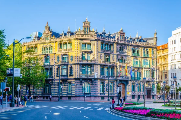 BILBAO, İspanya, Ekim 29 2014: Bilbao, İspanya 'daki Chavarri Sarayı manzarası