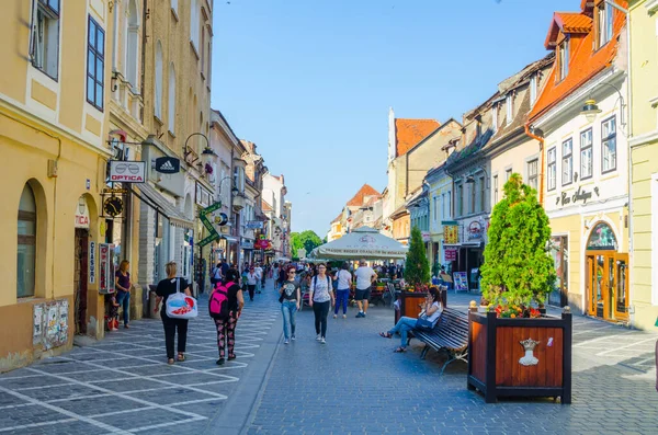 Brasov Romania 2015 공화국 의거리는 낭만주의 브라쇼브의 생활의 중심이다 여름에는 — 스톡 사진