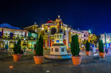 VIENNA, AUSTRIA, HAZİRAN 2016: Avusturya 'nın Viyana kentindeki Prater Lunaparkı' nın ana girişinin yanındaki bir bölgenin görüntüsü.