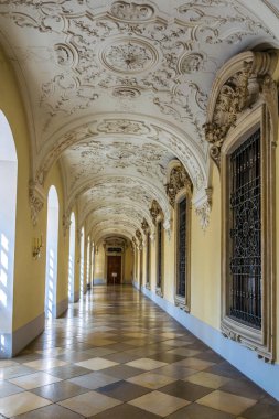 KLOSTERNEUBURG, AUSTRIA, 26 Mayıs 2016: Viyana, Avusturya yakınlarındaki Klosterneuburg 'daki Manastırın İçi