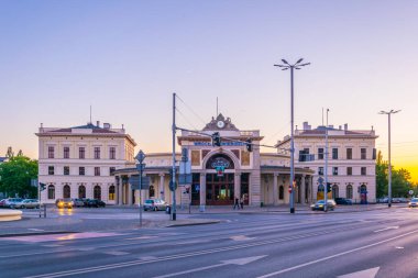 WROCLAW, POLAND, 27 Mayıs 2017: Wroclaw Swiebodzki eski tren istasyonu, Polonya