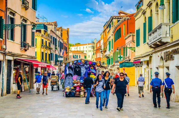 Venice Italië September 2015 Massa Toeristen Passeren Drukke Rio Tera — Stockfoto