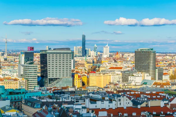 VIENNA, AUSTRIA, FEBRUARY, 2016: Donauturm, Prater ve riesenrad dönme dolabı ile Viyana 'nın havadan görünüşü, stephansdom katedralinin tepesinden.