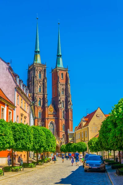 WROCLAW, POLAND, 28 Mayıs 2017: Orta Wroclaw Polonya 'daki Katedral Meydanı