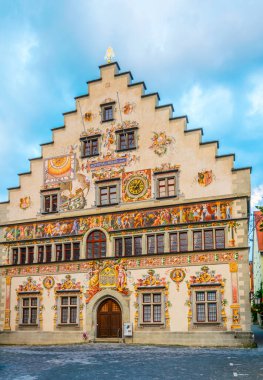 Alman şehri Linda 'nın dekore edilmiş belediye binası manzarası