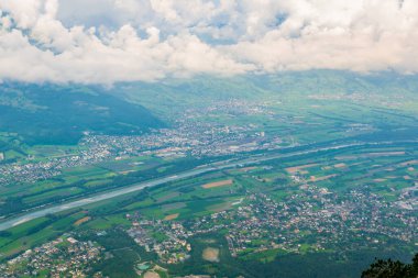 Schaan 'ın hava manzarası, liechtenstein.