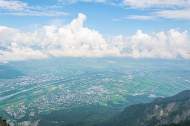 Furstensteig yürüyüş parkurundan Lihtenştayn 'ın hava görüntüsü.