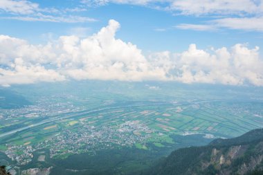 Furstensteig yürüyüş parkurundan Lihtenştayn 'ın hava görüntüsü.