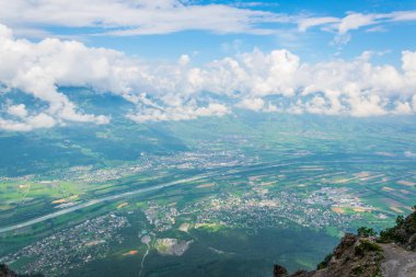 Furstensteig yürüyüş parkurundan Lihtenştayn 'ın hava görüntüsü.