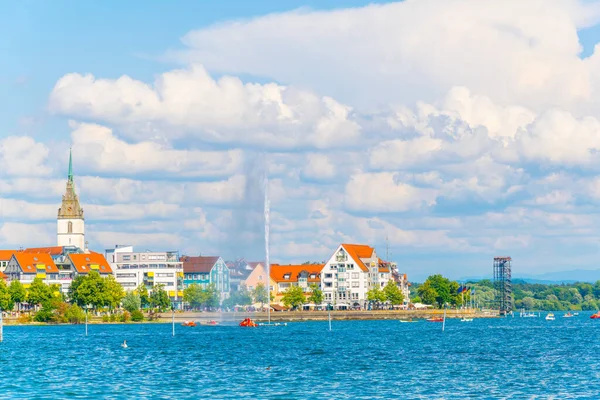 Alman şehri manzarası Friedrichshafen