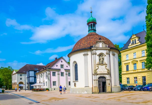 Avusturya 'nın Bregenz kentindeki Saint John Kilisesi' nin manzarası.