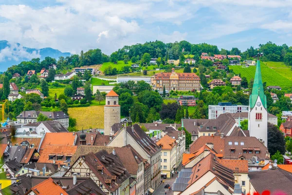 Avusturya şehrinin hava manzarası feldkirch