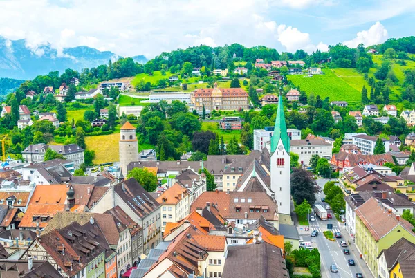 Avusturya şehrinin hava manzarası feldkirch