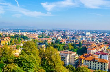 Bergamo 'nun havadan görünüşü, İtal