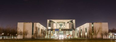 Berlin 'deki Alman Şansölyesi' nin gece görüşü..