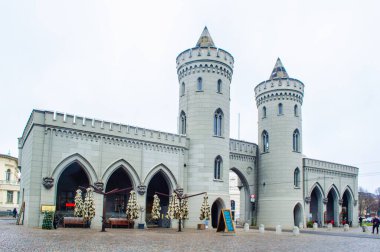 Eskiden şehrin girişi olan Potsdam 'ın sahibi..